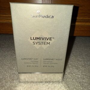 SkinMedica LUMIVIVE System - Gray